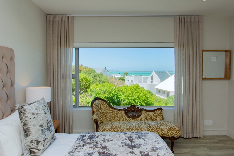 6 Bedroom Property for Sale in Myburgh Park Western Cape